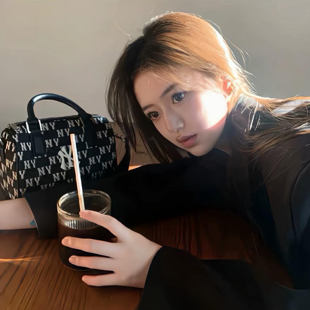诺 诺、