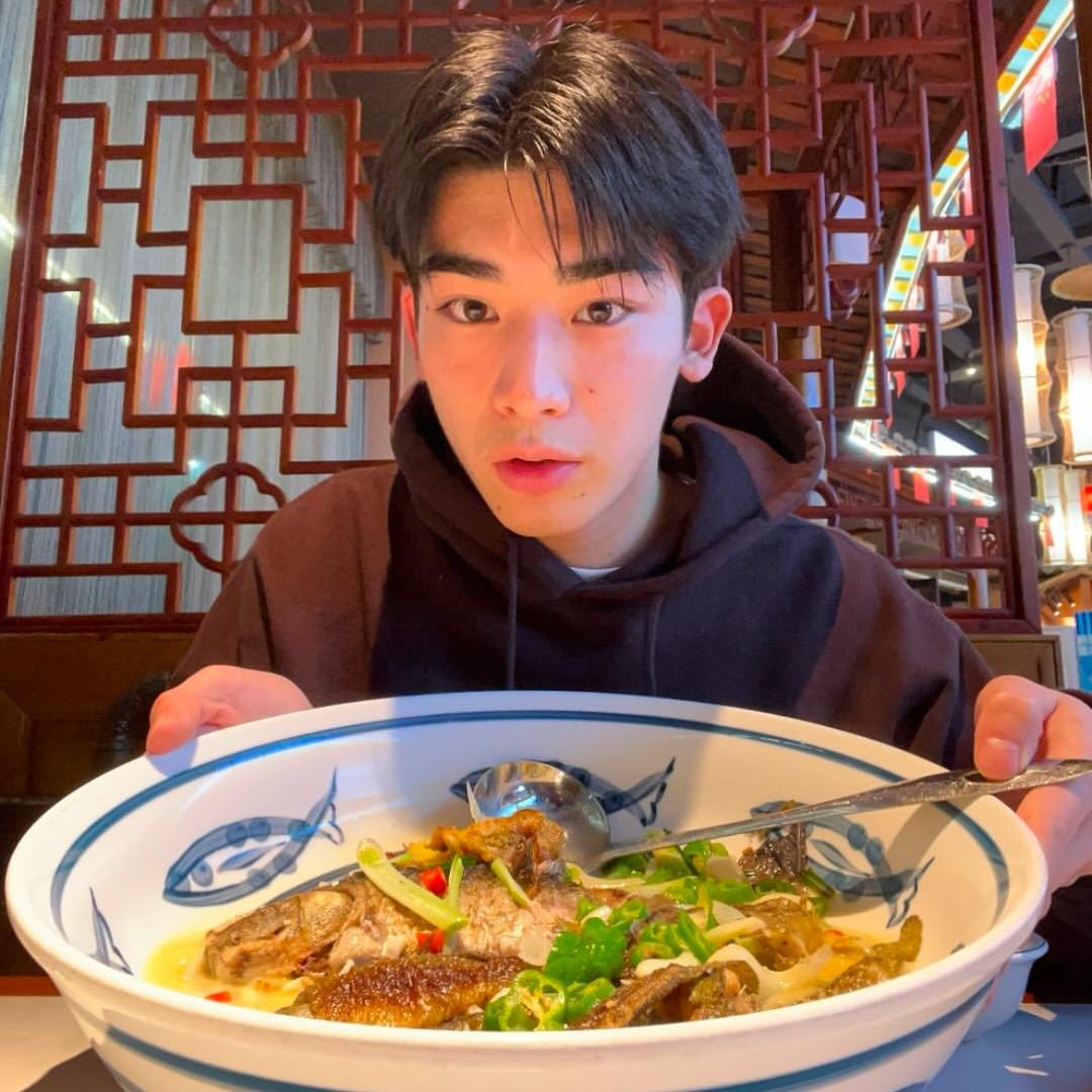 嗖