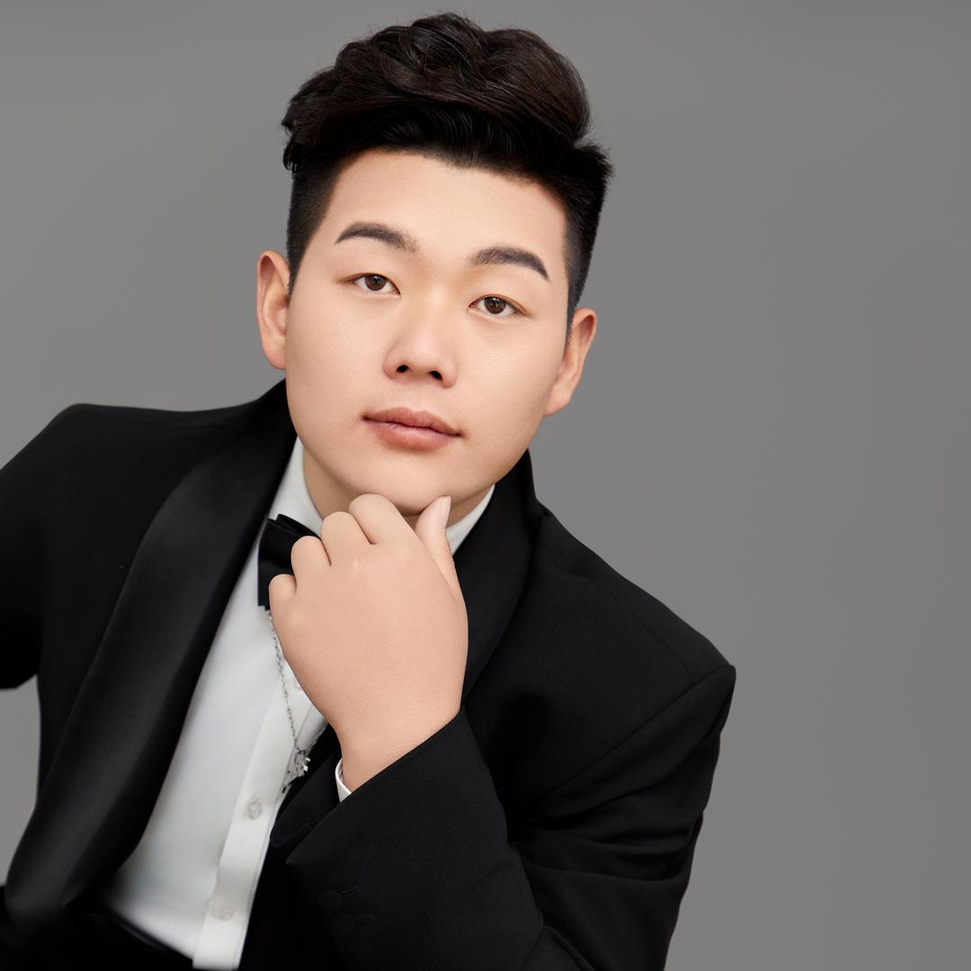 临汾主持人——华诞