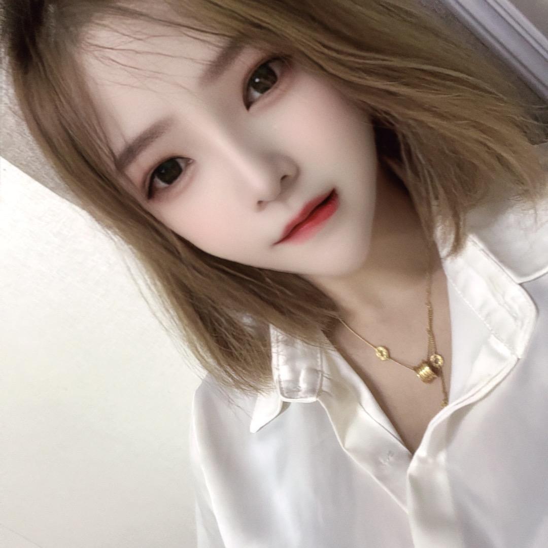 短发姑娘   聚港88号