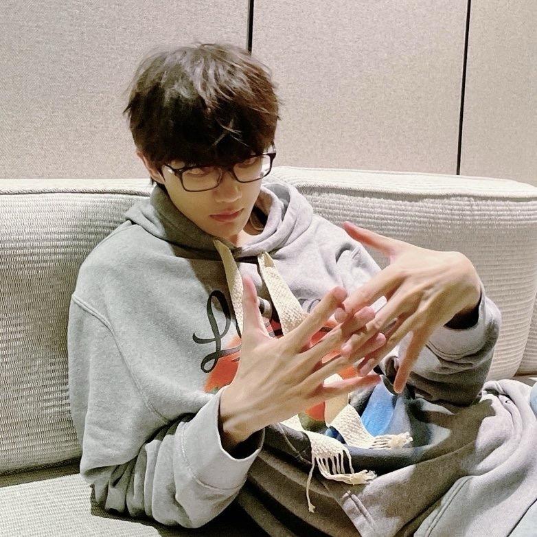 🦋朵拉Vae(许嵩见过四次版