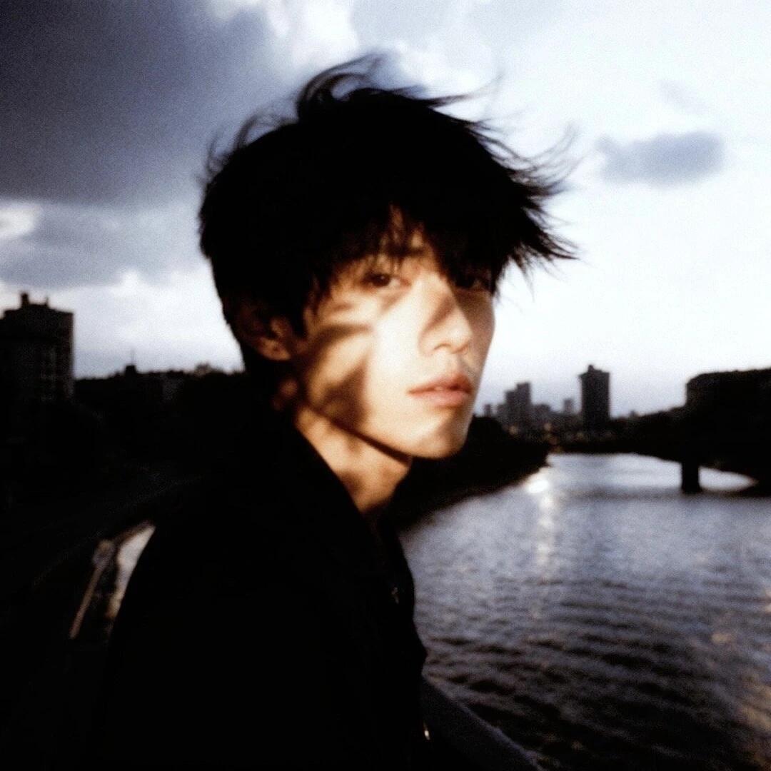 小張没烦恼.zᙆ