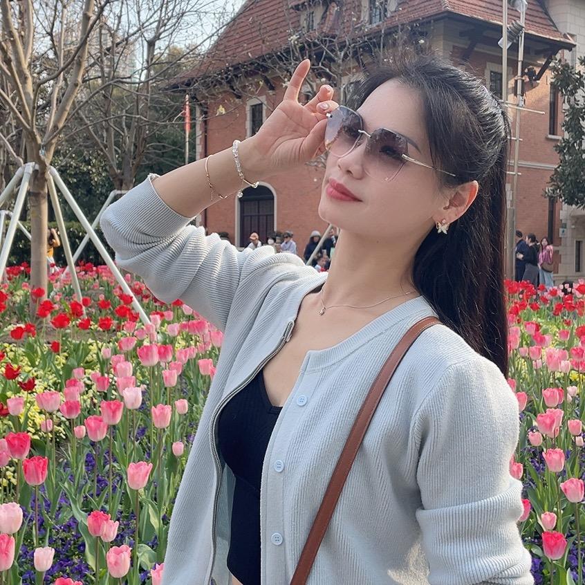 爱跳舞的丽（18:30-21:30直播）