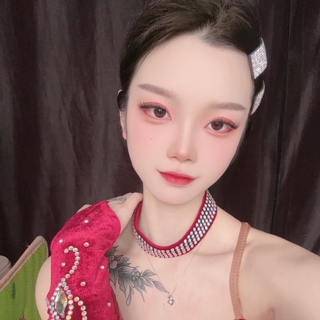 😶双双妹儿😶
