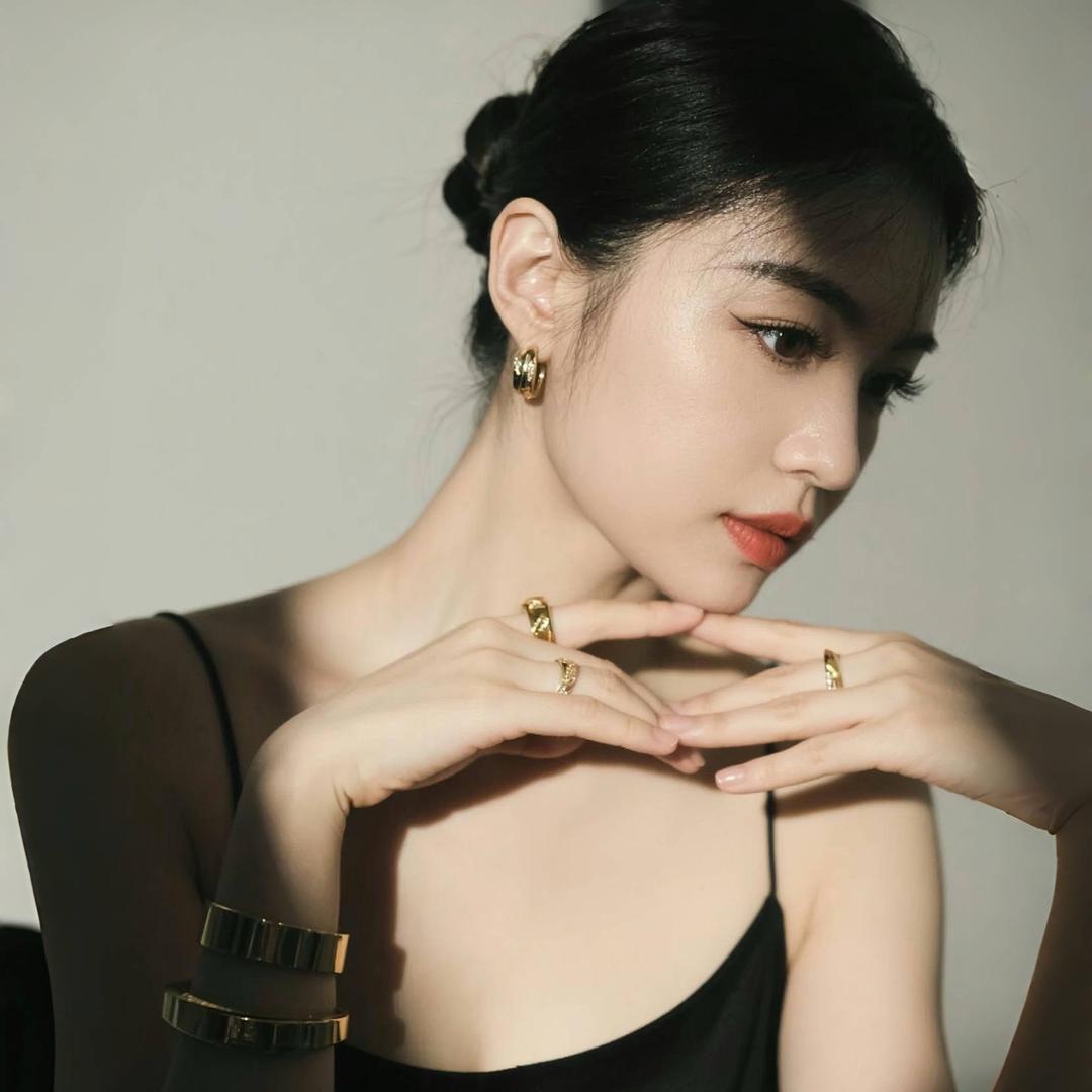 🍀 Ms. Guo