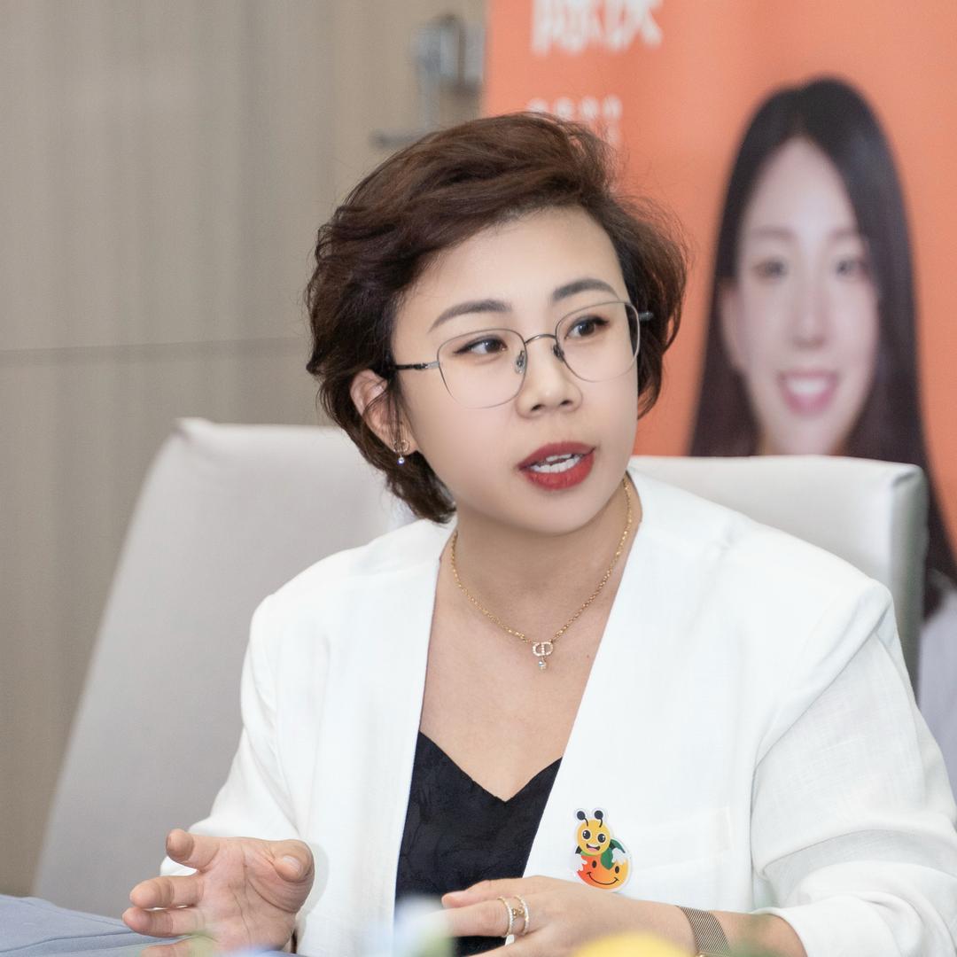 小卢总的托管日记