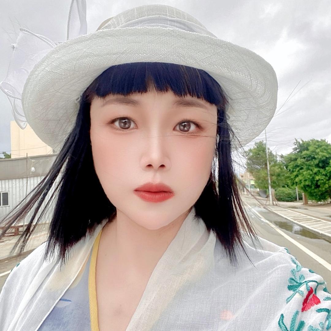 （黄小姐）毛哥和b姐