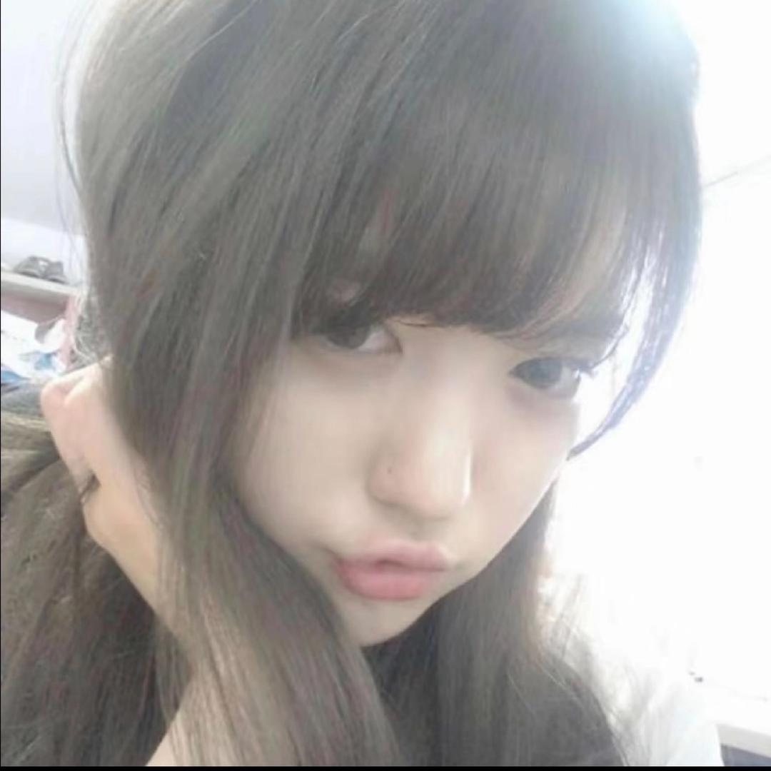 小魚^