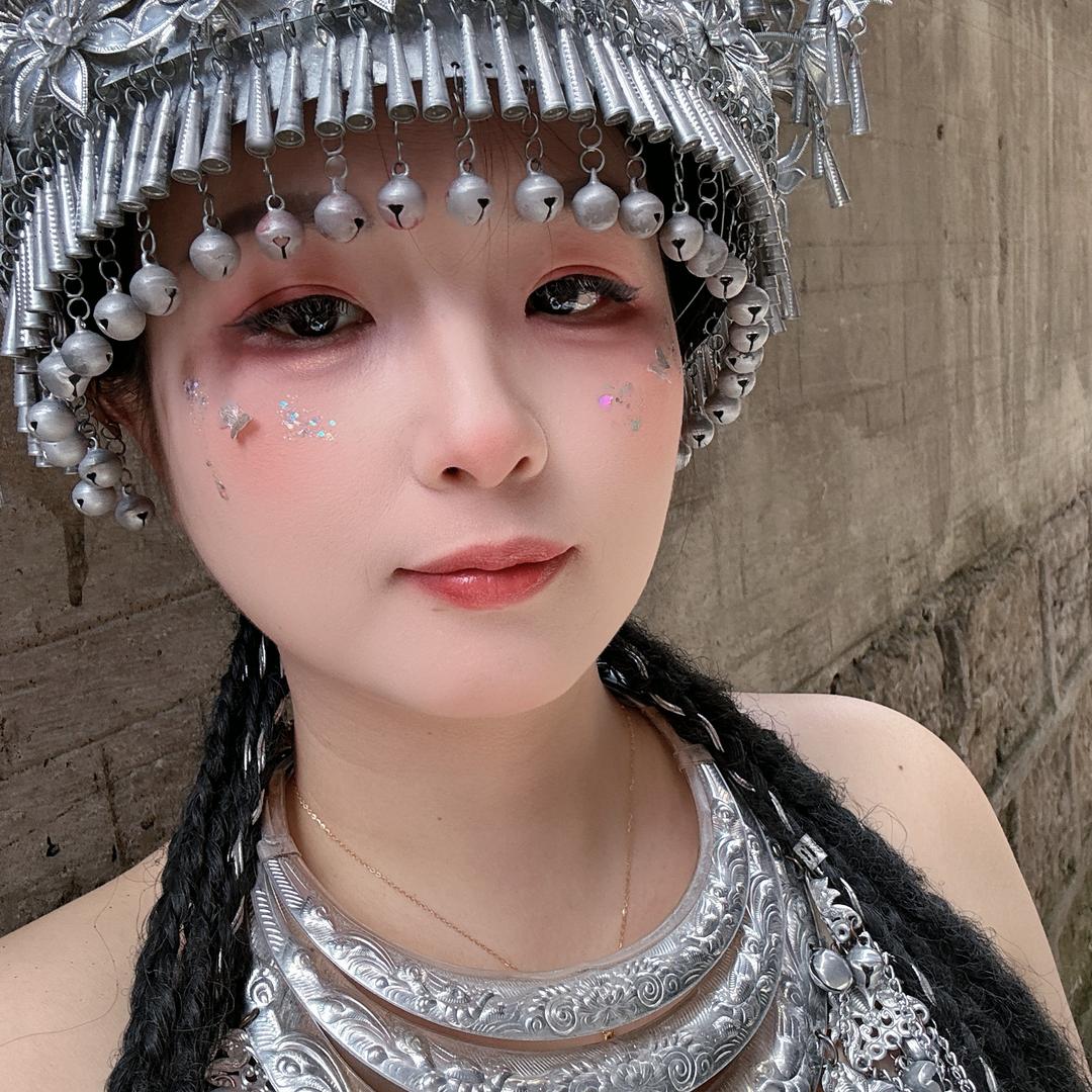 爱吖