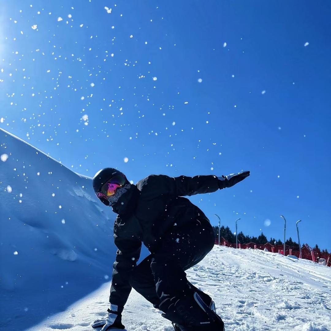 东风湖滑校（肖教练）25号