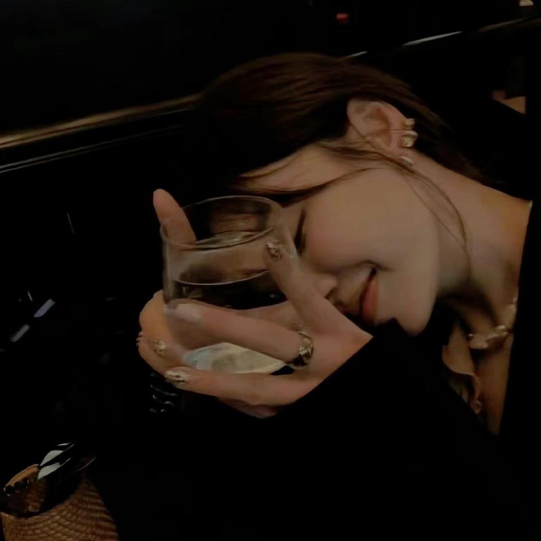 我是花花呀  🥂