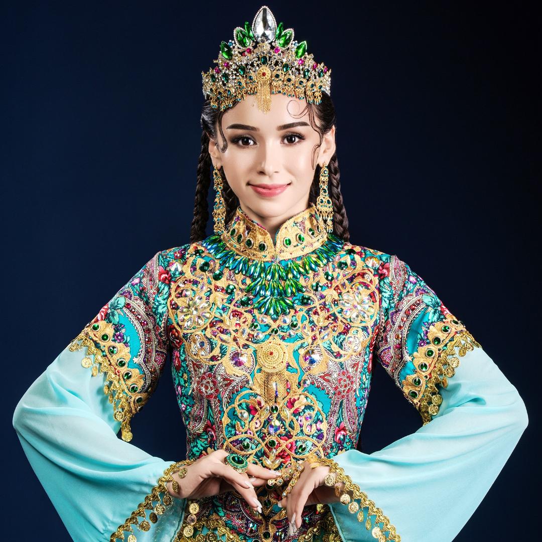 维吾尔族舞蹈服饰