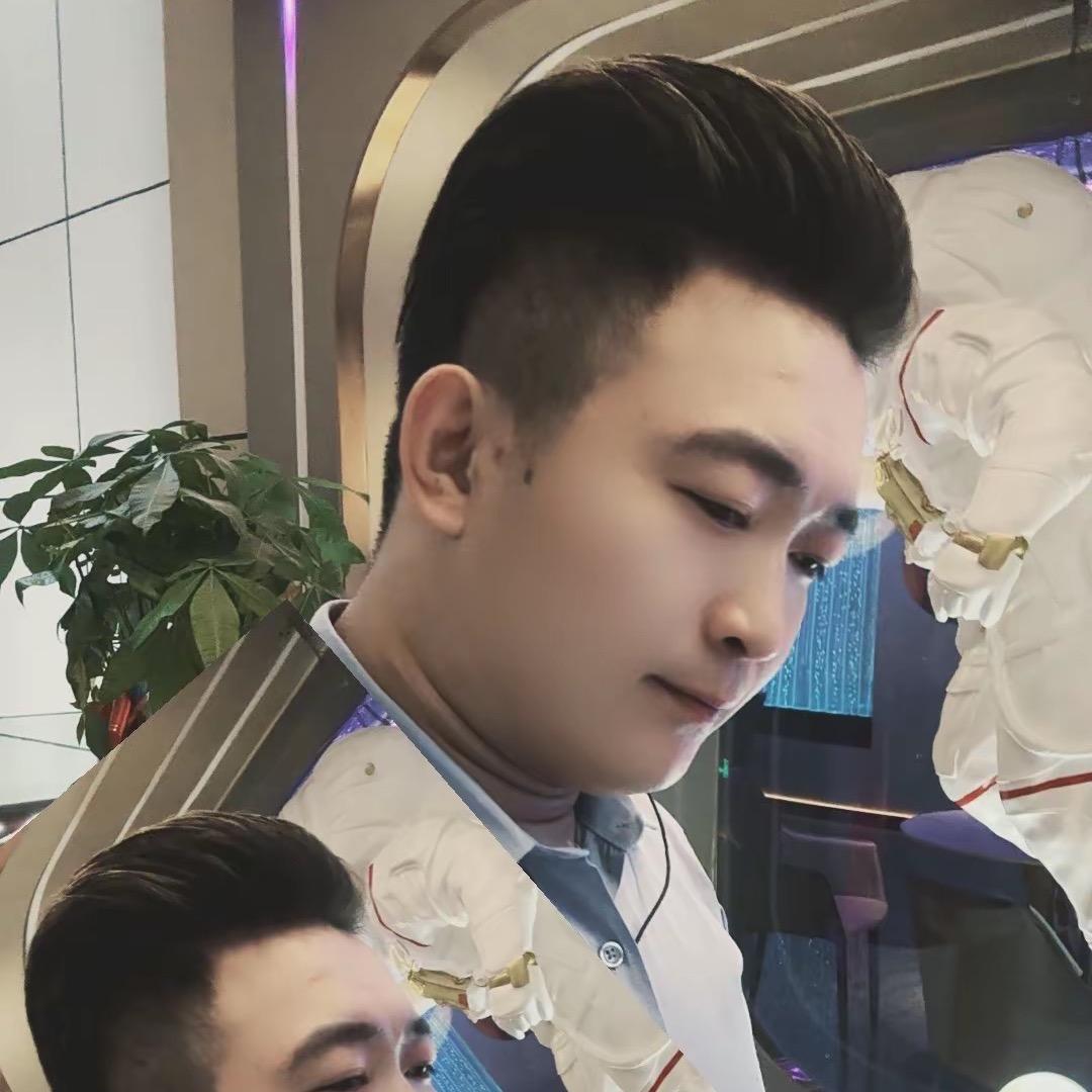 与李有官皆是浪漫