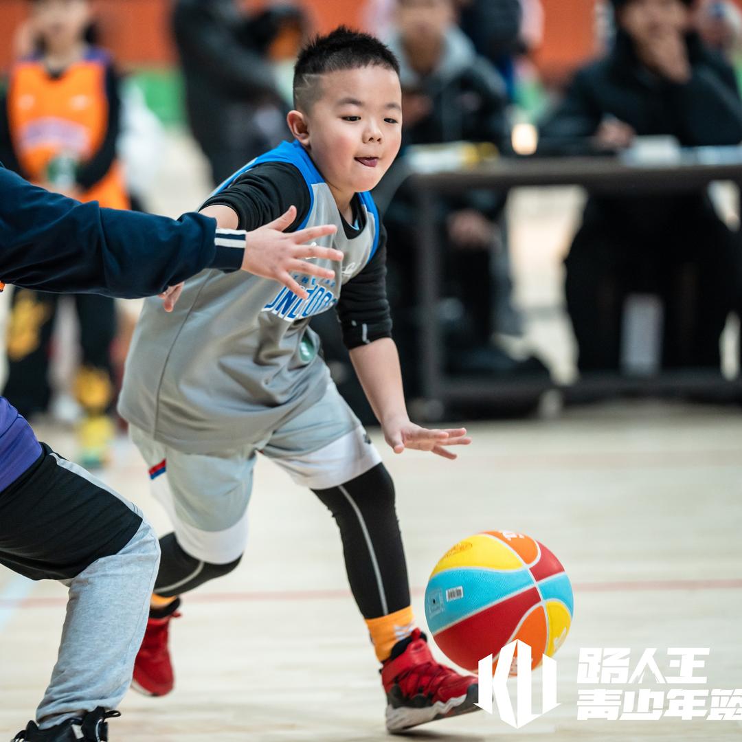 爱打篮球的毛毛