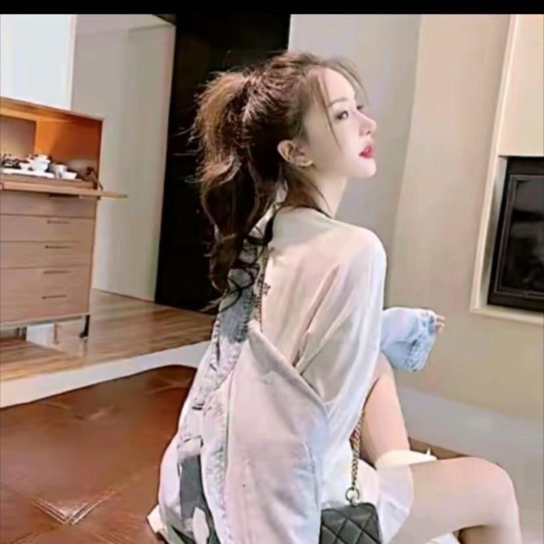 黄加蓝lora《爆款返场》