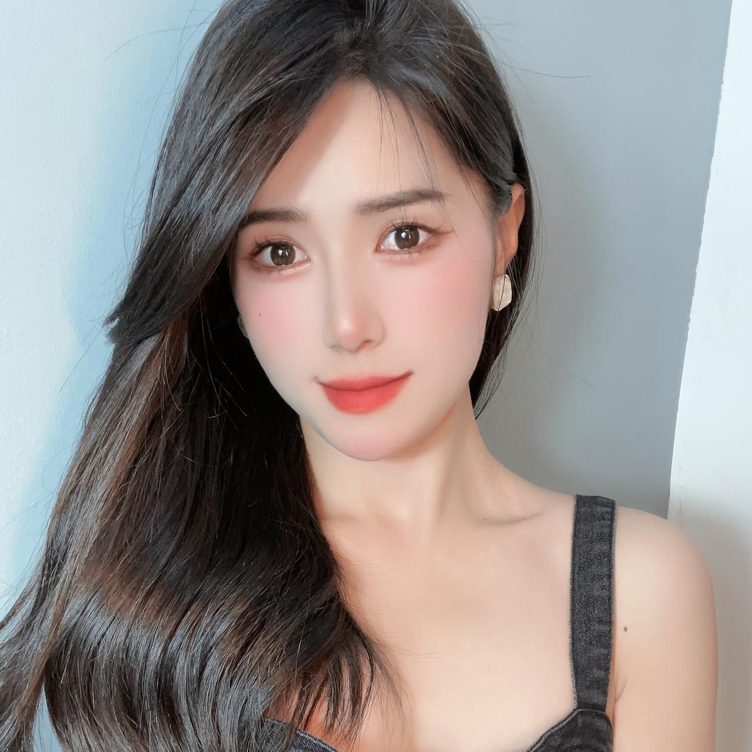 夏凸凸