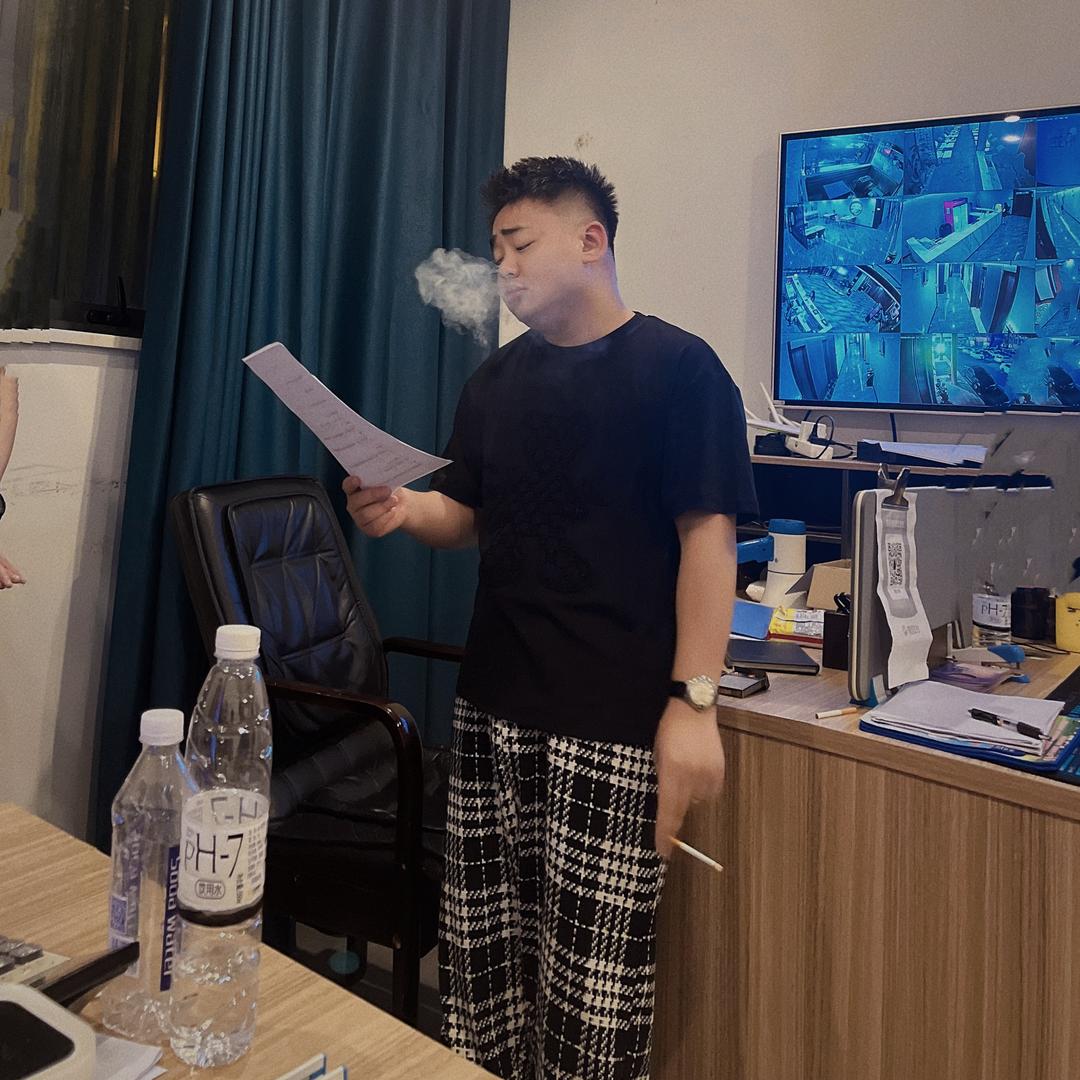 罗曼蒂·张阳🕶️
