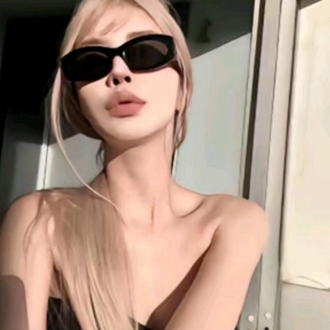 7 7