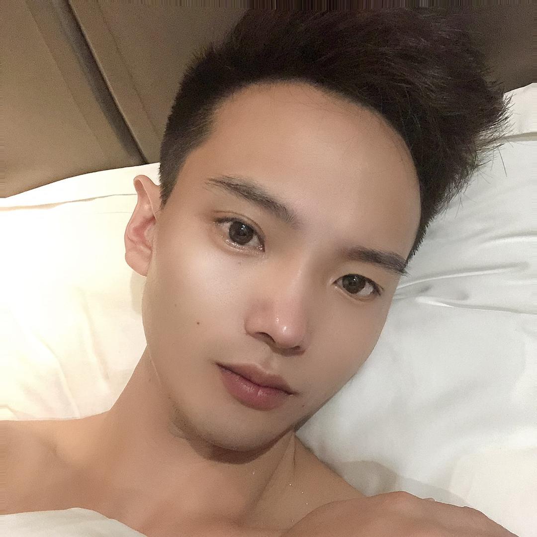 名字很长还看就是小狗头像