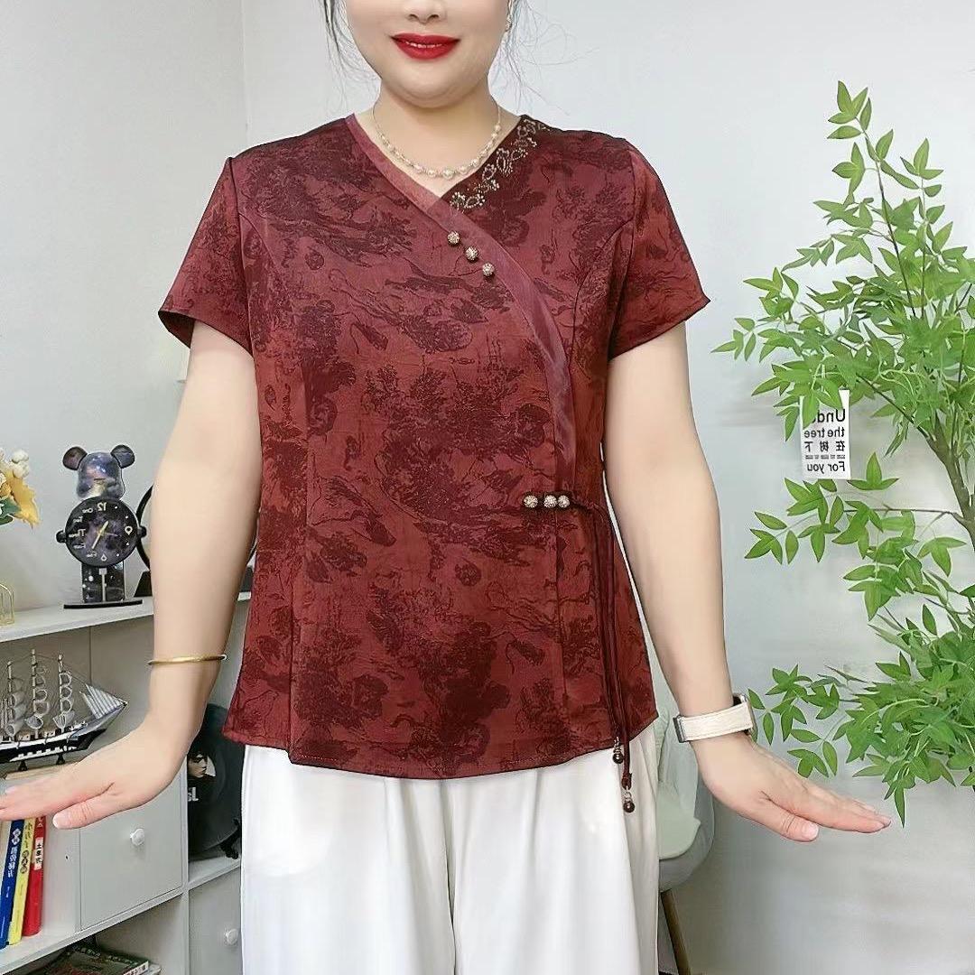 美玲精品妈妈装