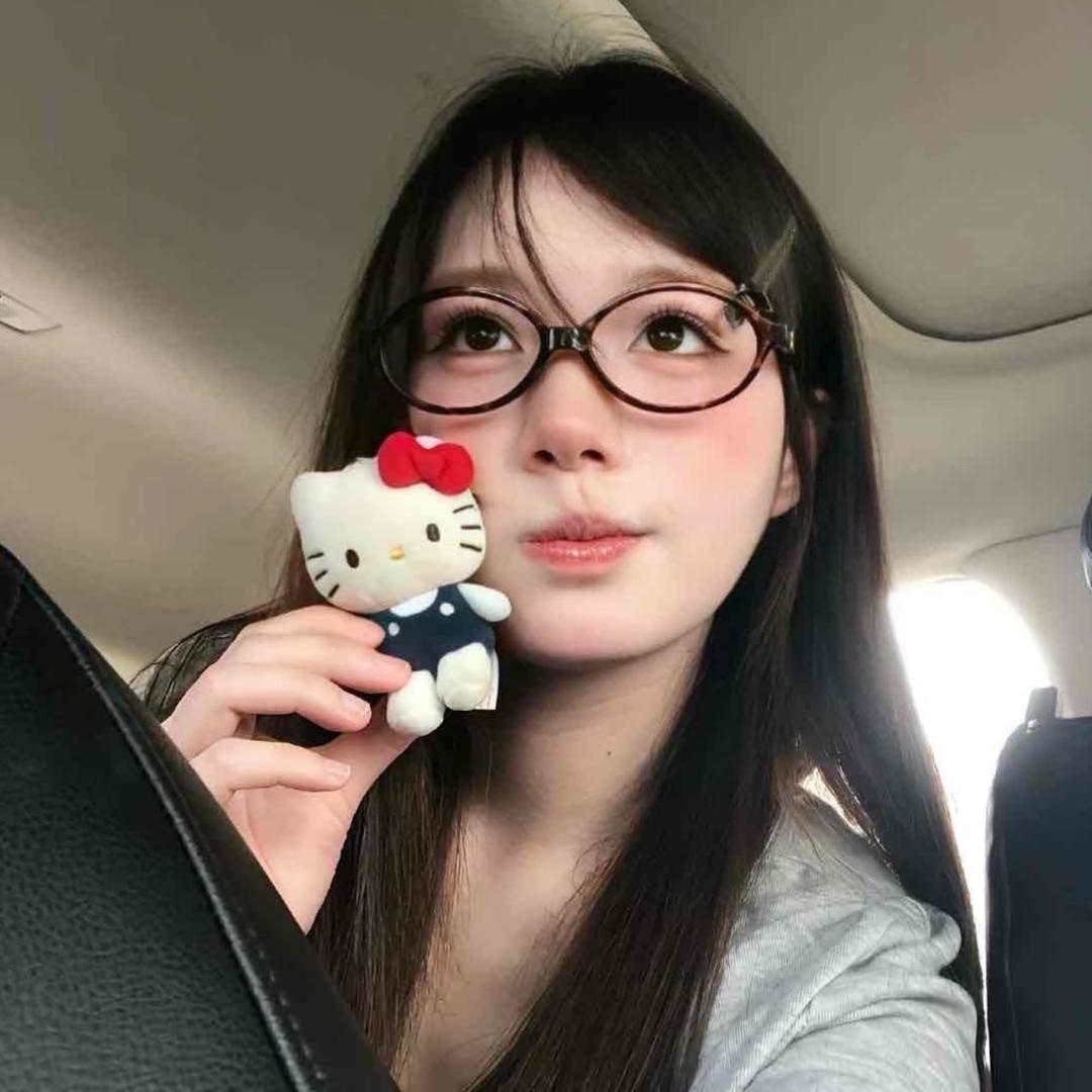 忧郁大美人