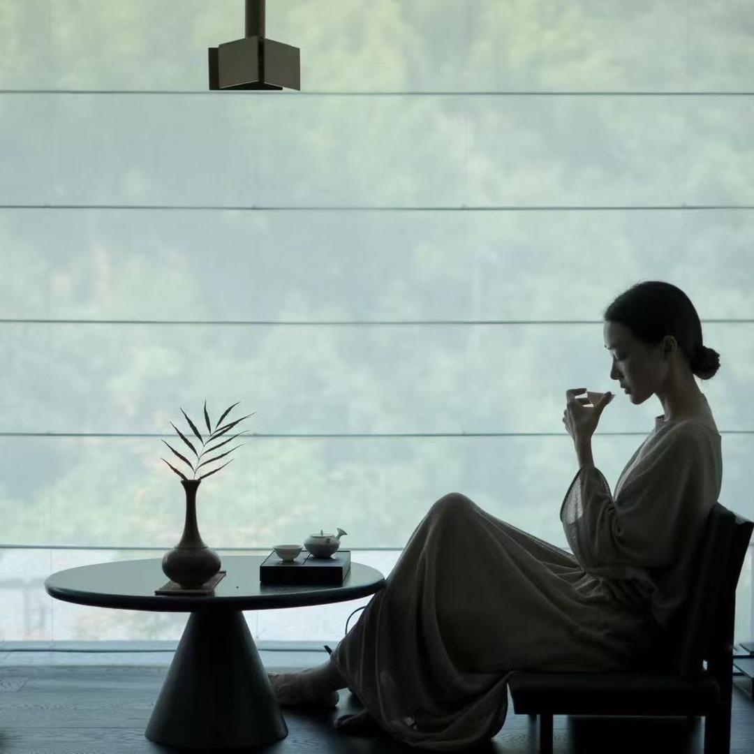 莱恩女装轻奢定制