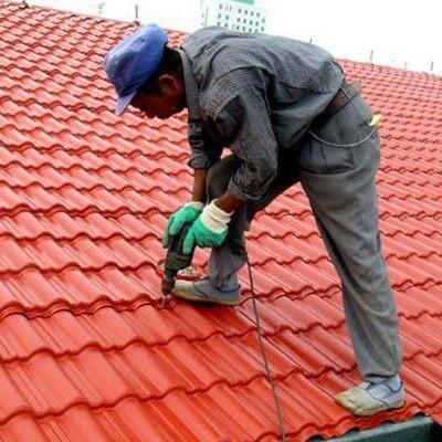 阿曼：彩棚、门窗、吊顶。