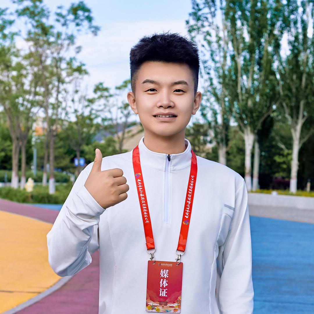 南墙试撞员