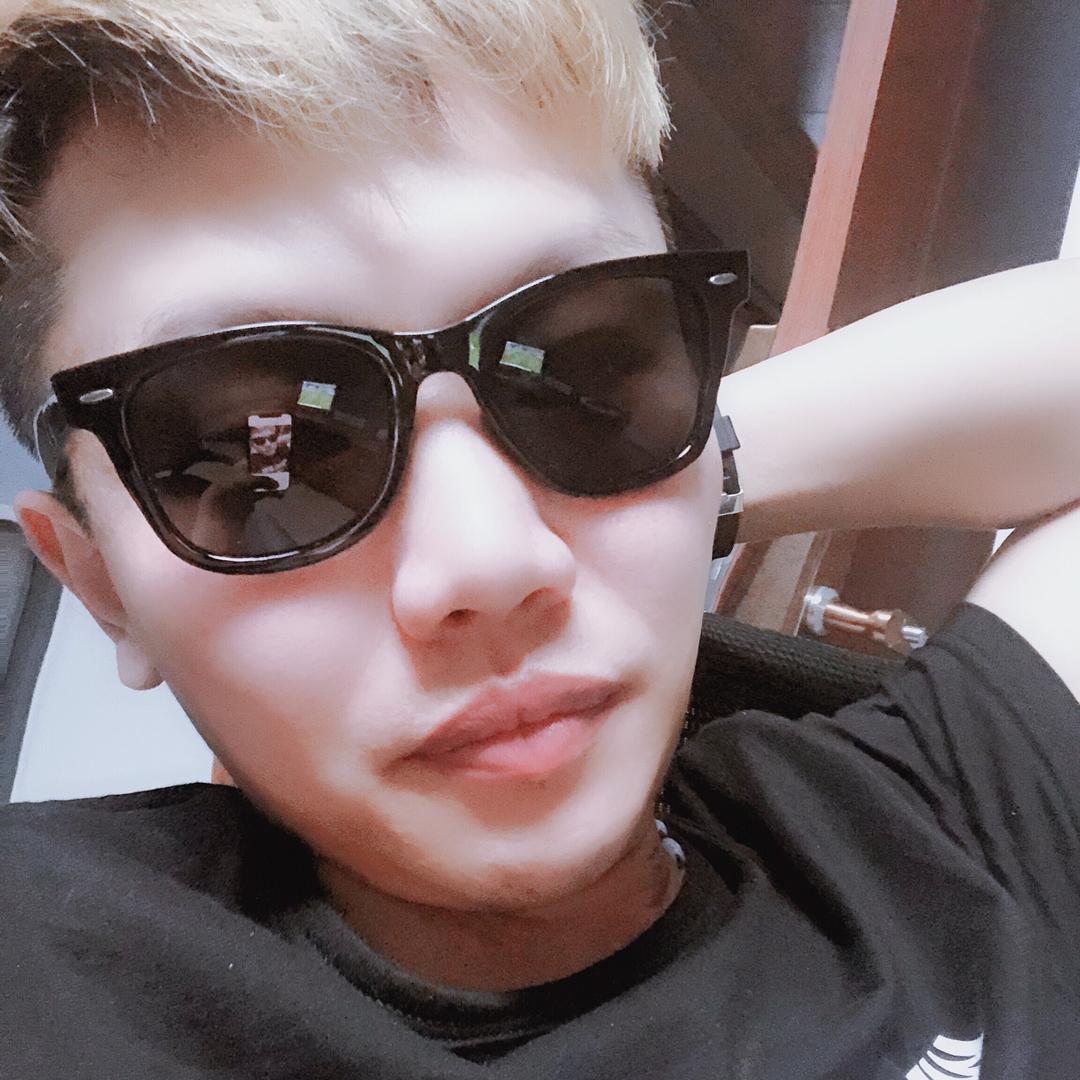 💋    请叫我郭哥