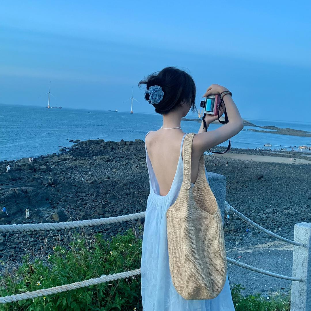 Bloom花开女装