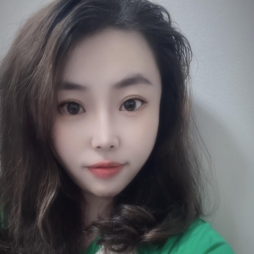 莉莉..