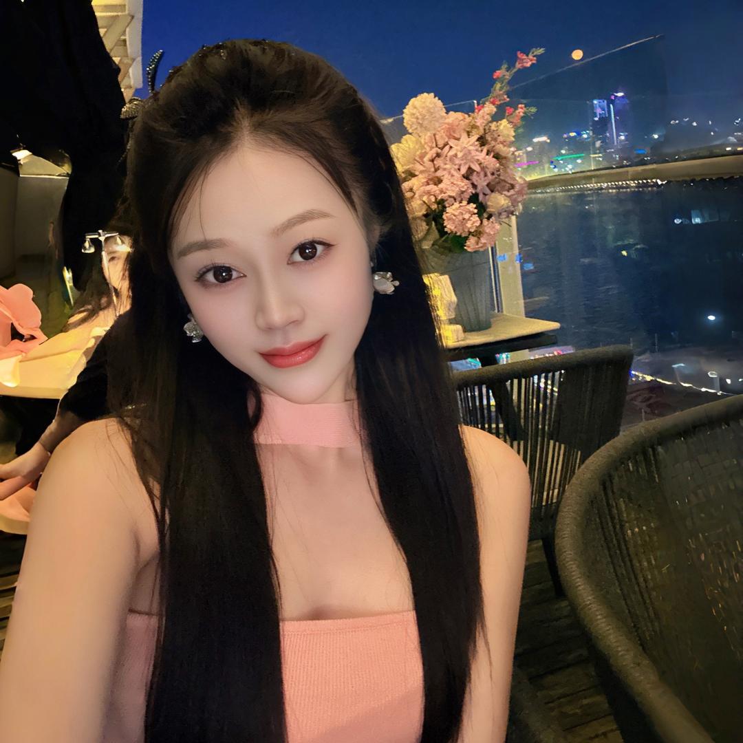 媄梅👸🏻