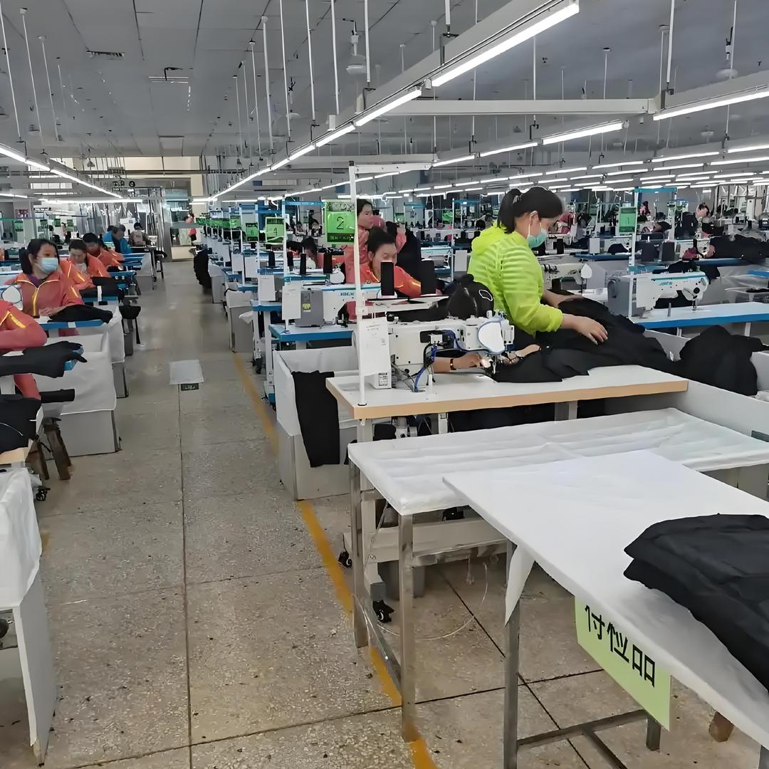 鼗中老年服装工厂🏭
