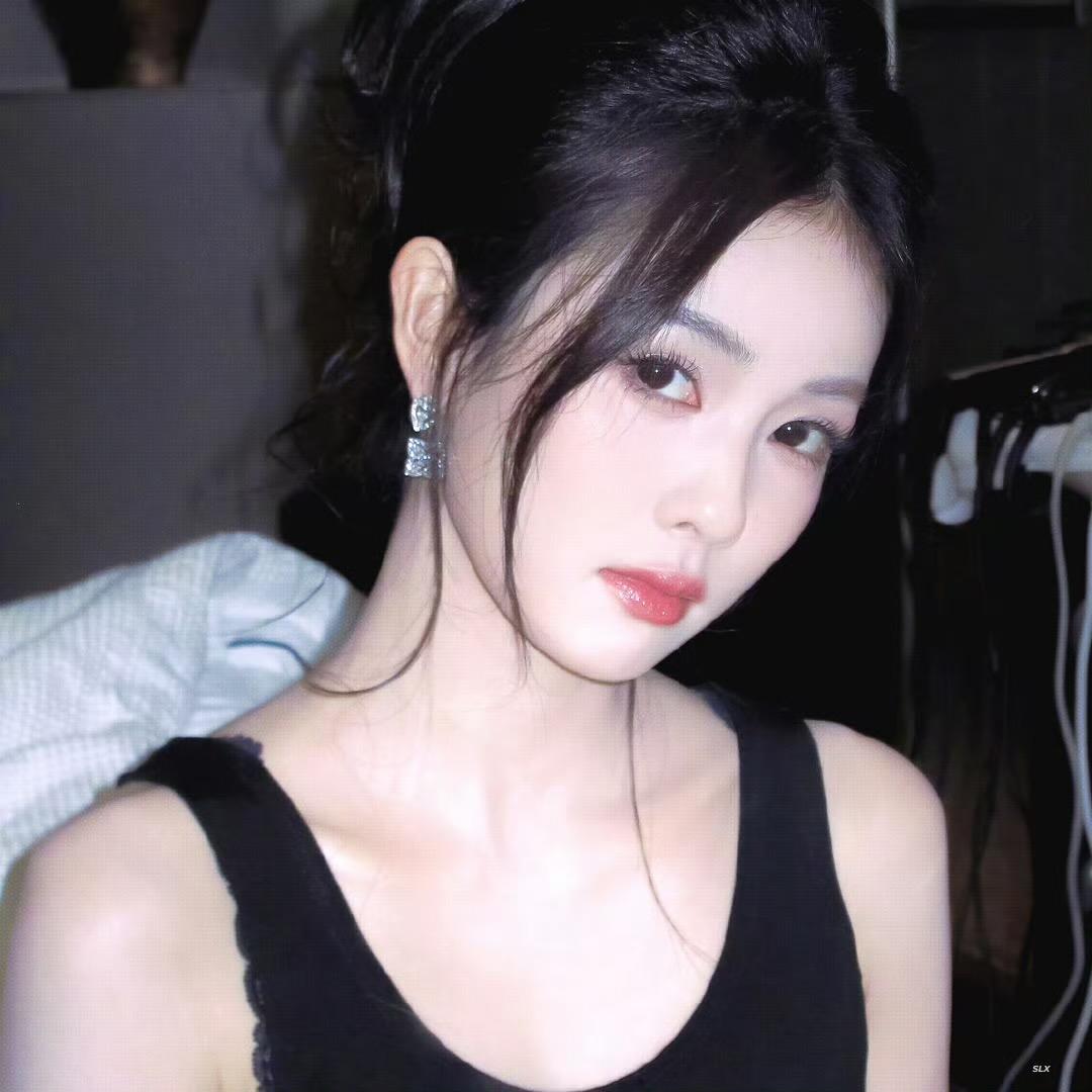 抹茶味菠萝包my_