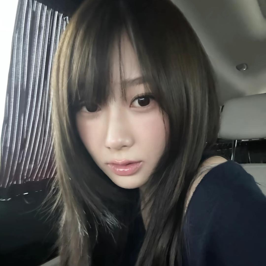 平平无奇的帅气洁少