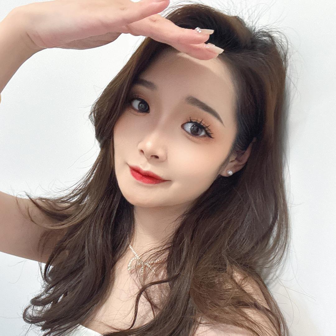 隔壁班🉐刘老师🍃
