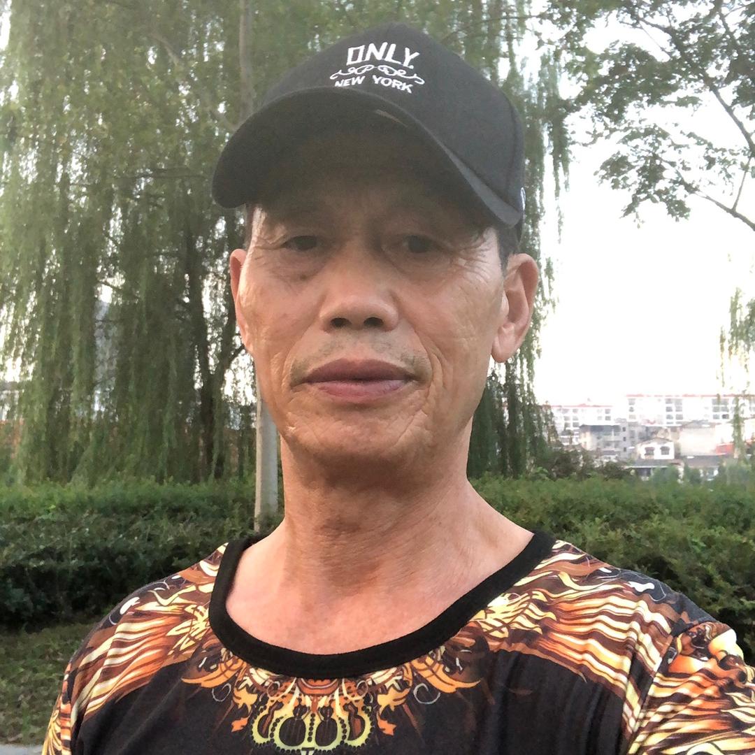 髪哥—早上8：50开播，欢迎大家到来