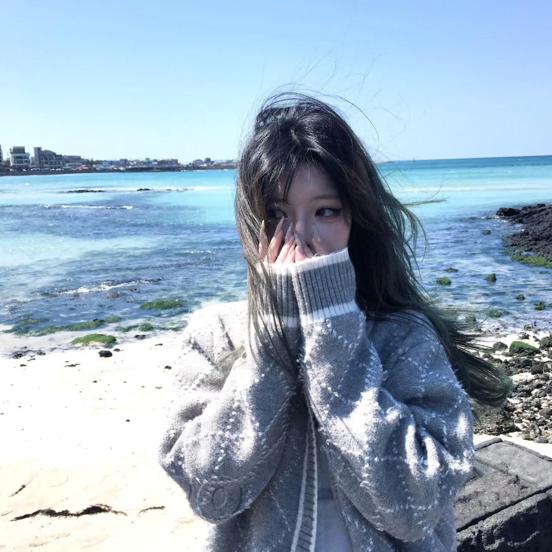 草莓啵啵