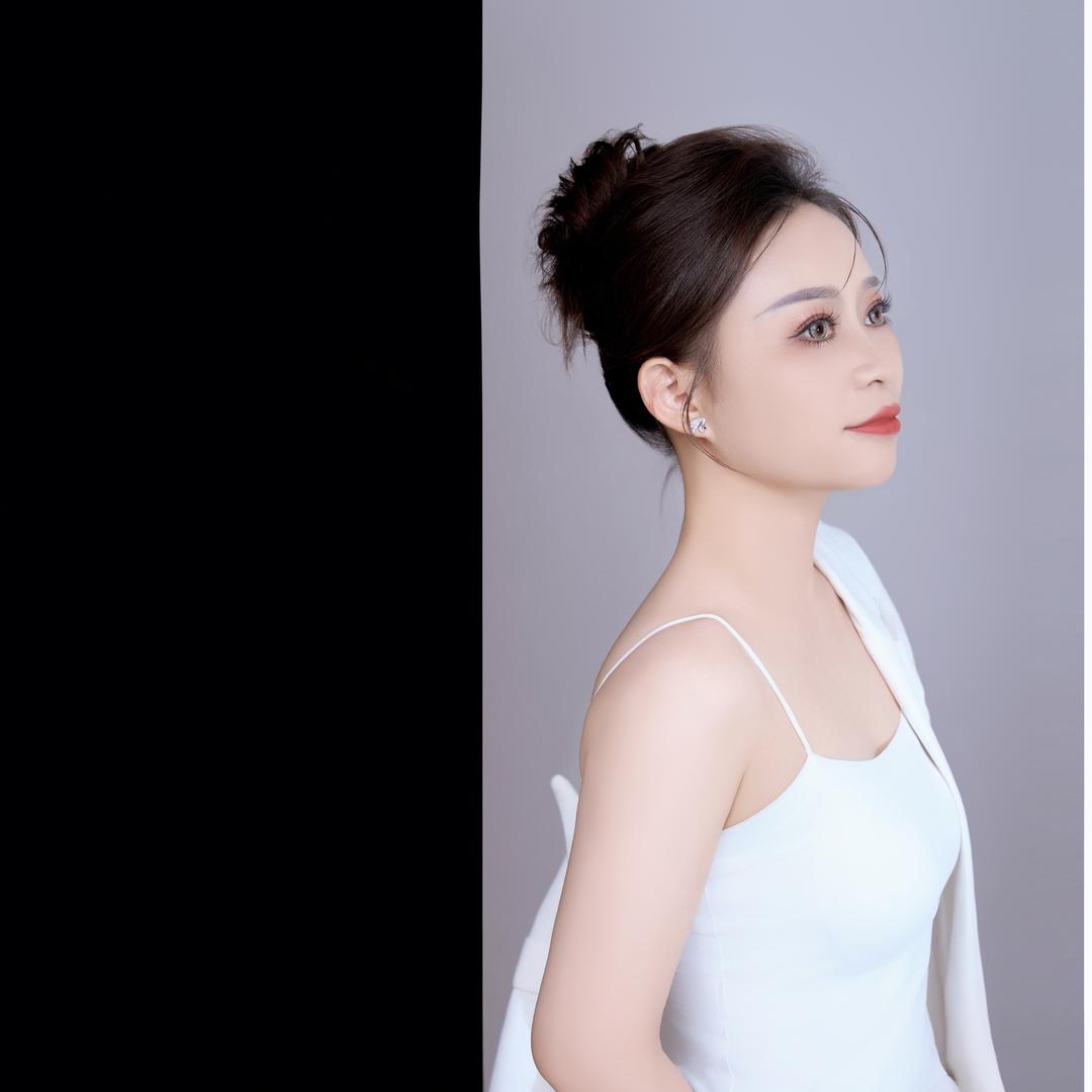 @垣曲娜朵洗脸吧   莎莎