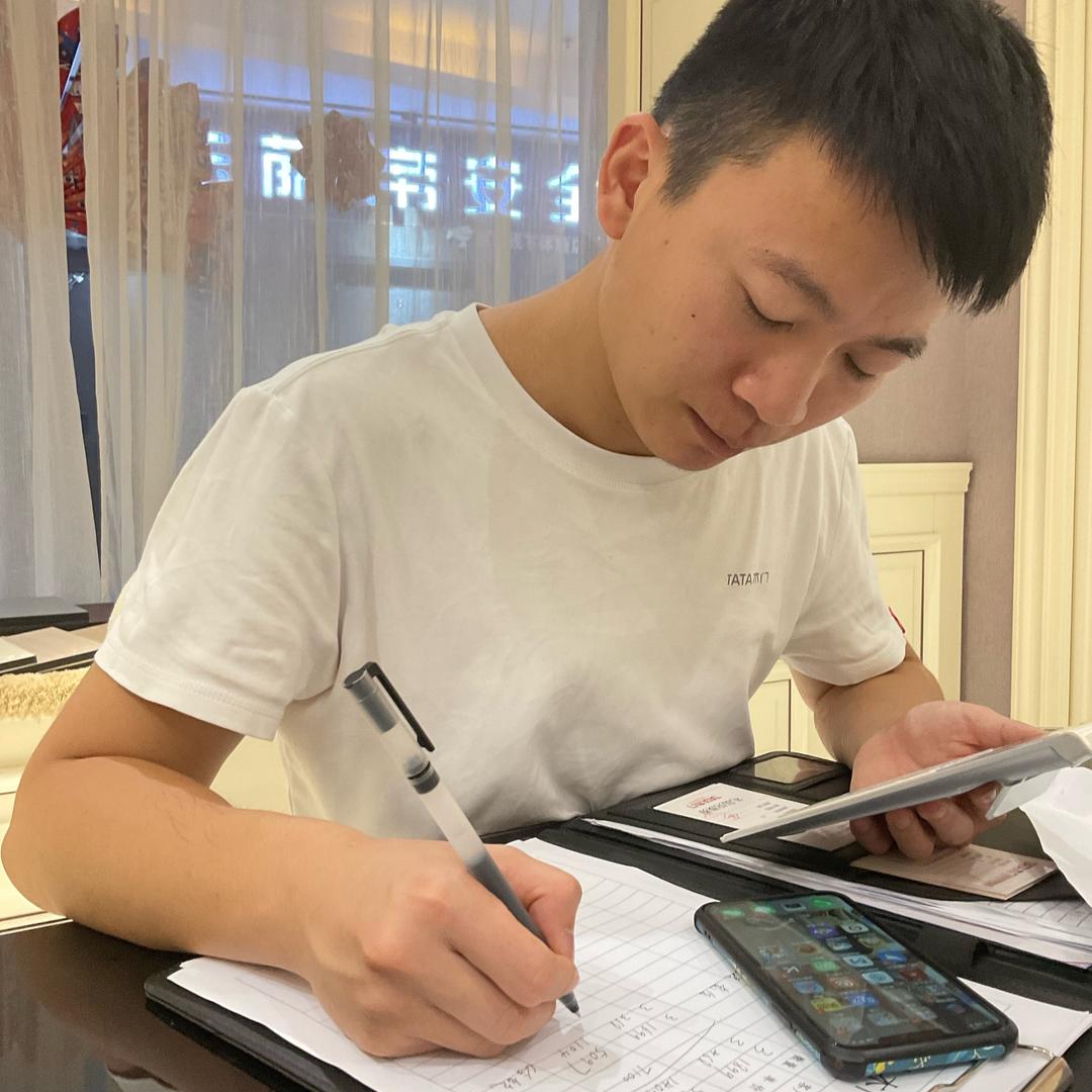 益阳万城九牧店长