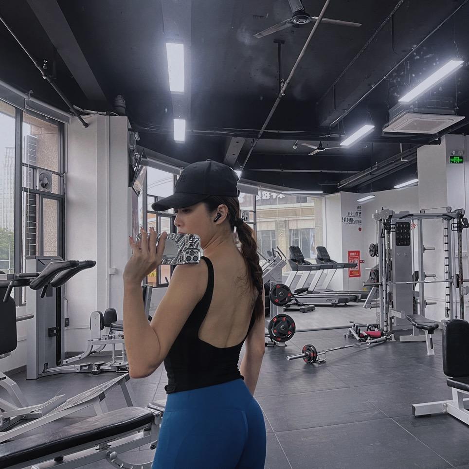 叫小小小小姨