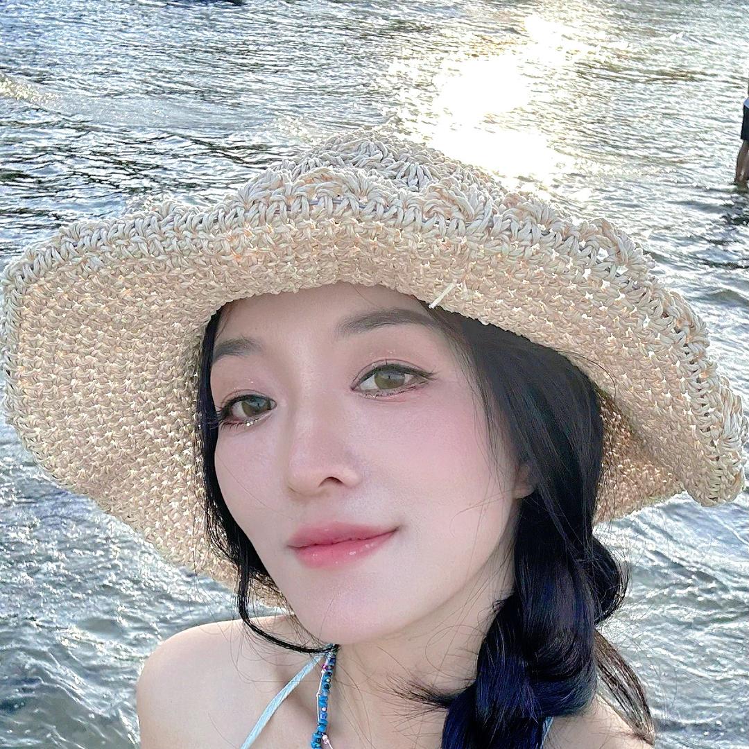 爱穿搭的美美