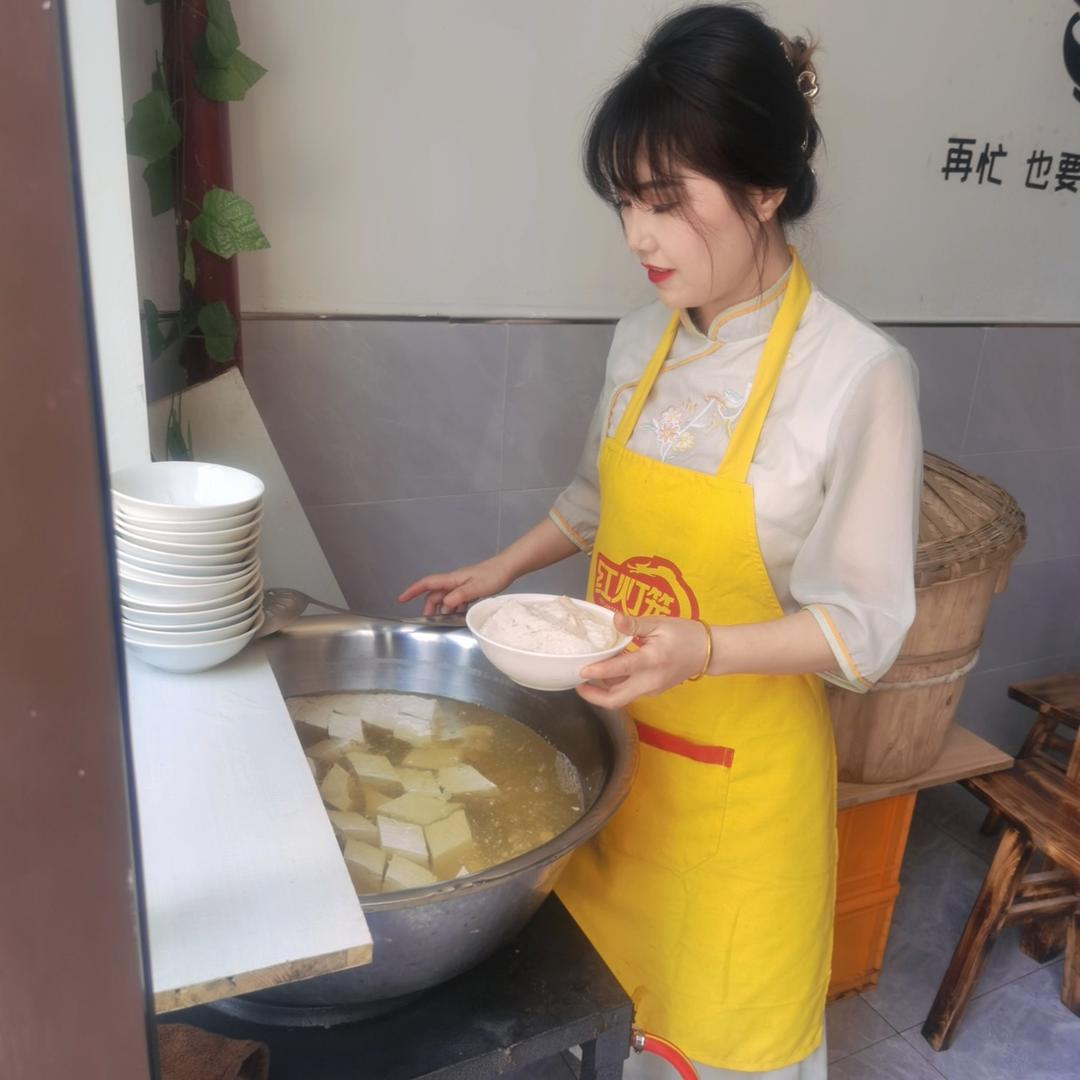 鼎鼎香夜排挡@萍萍