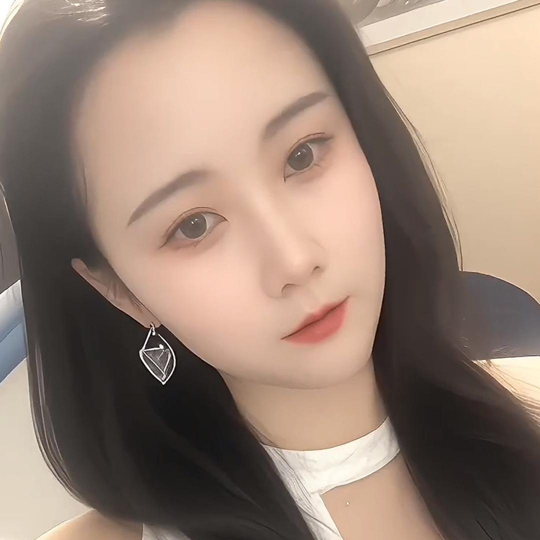 青青爱护肤