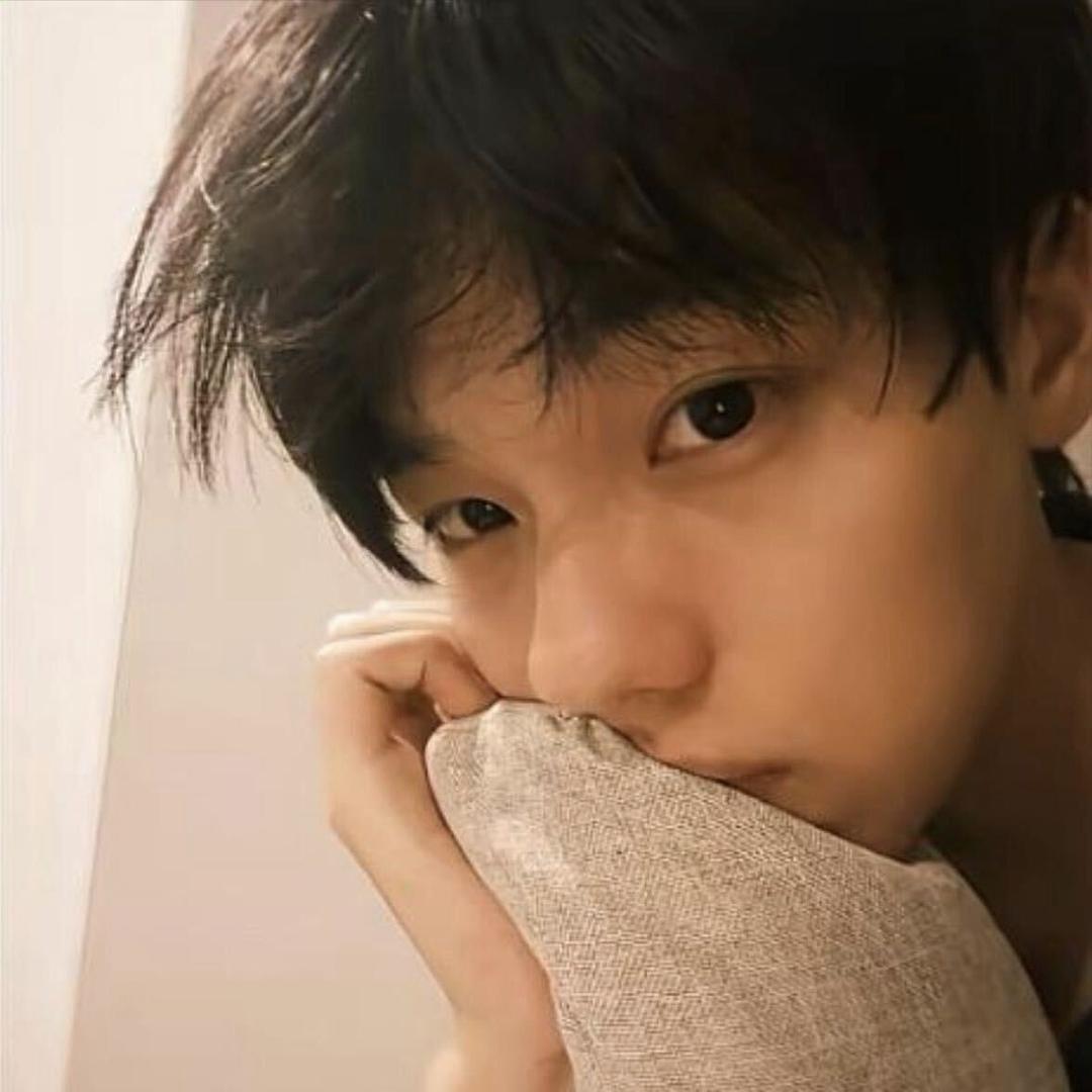 你脸红什么