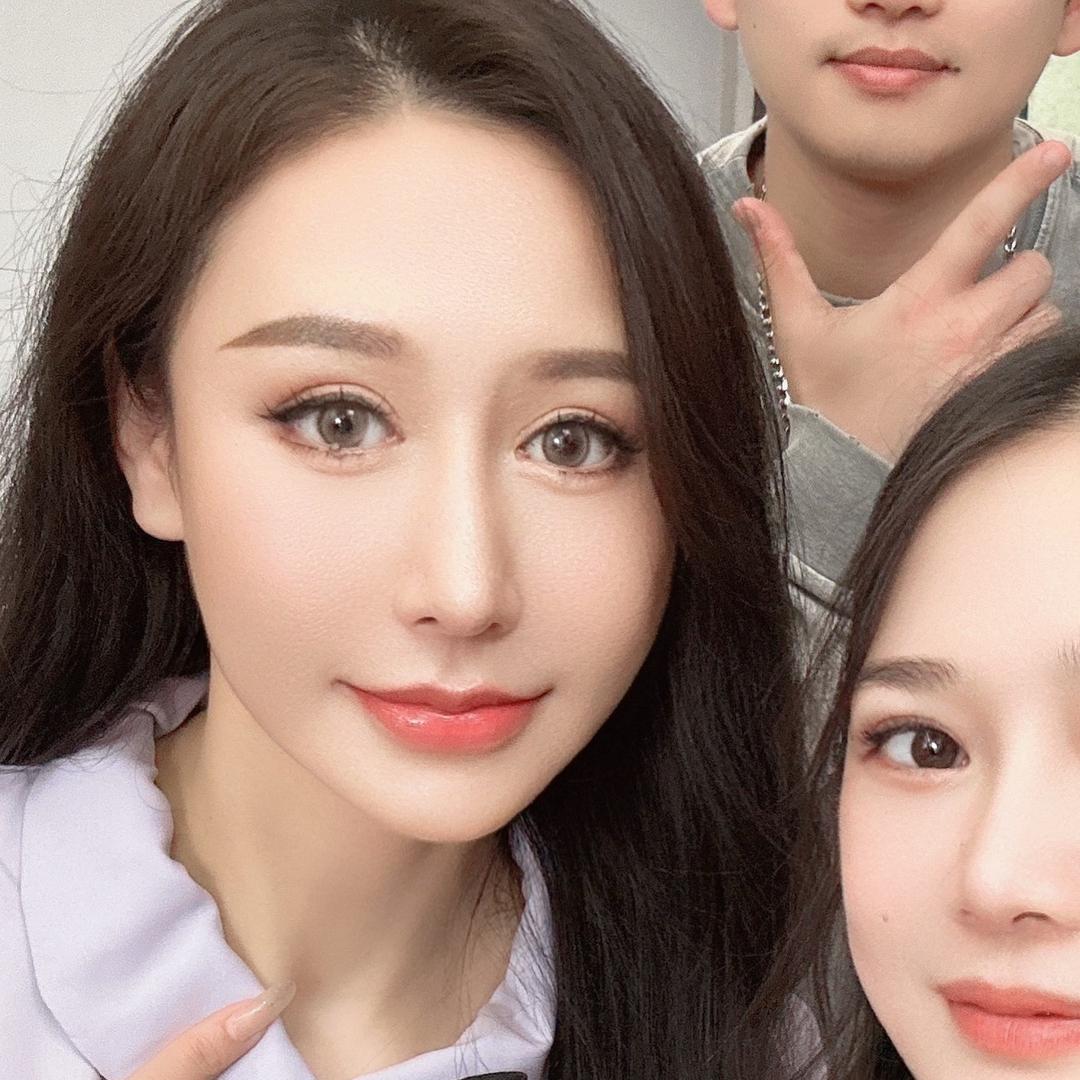 是珊珊 🍭