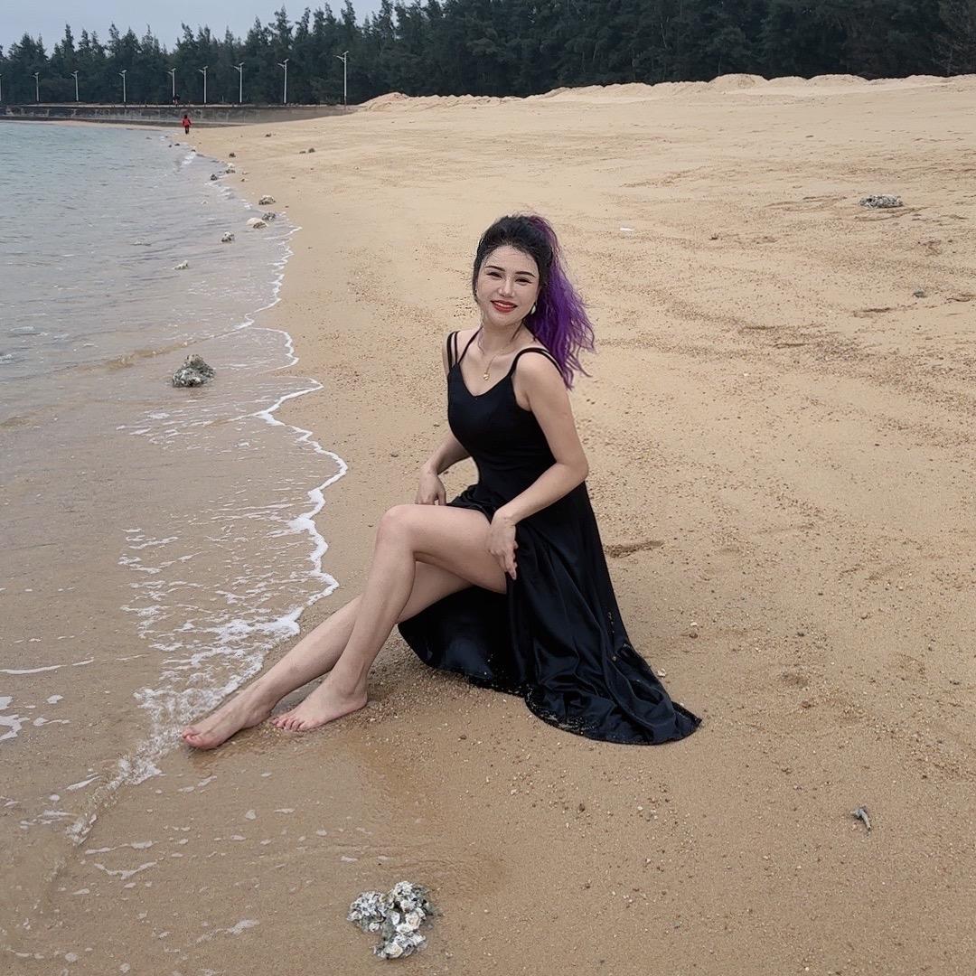 上高 伊莱美