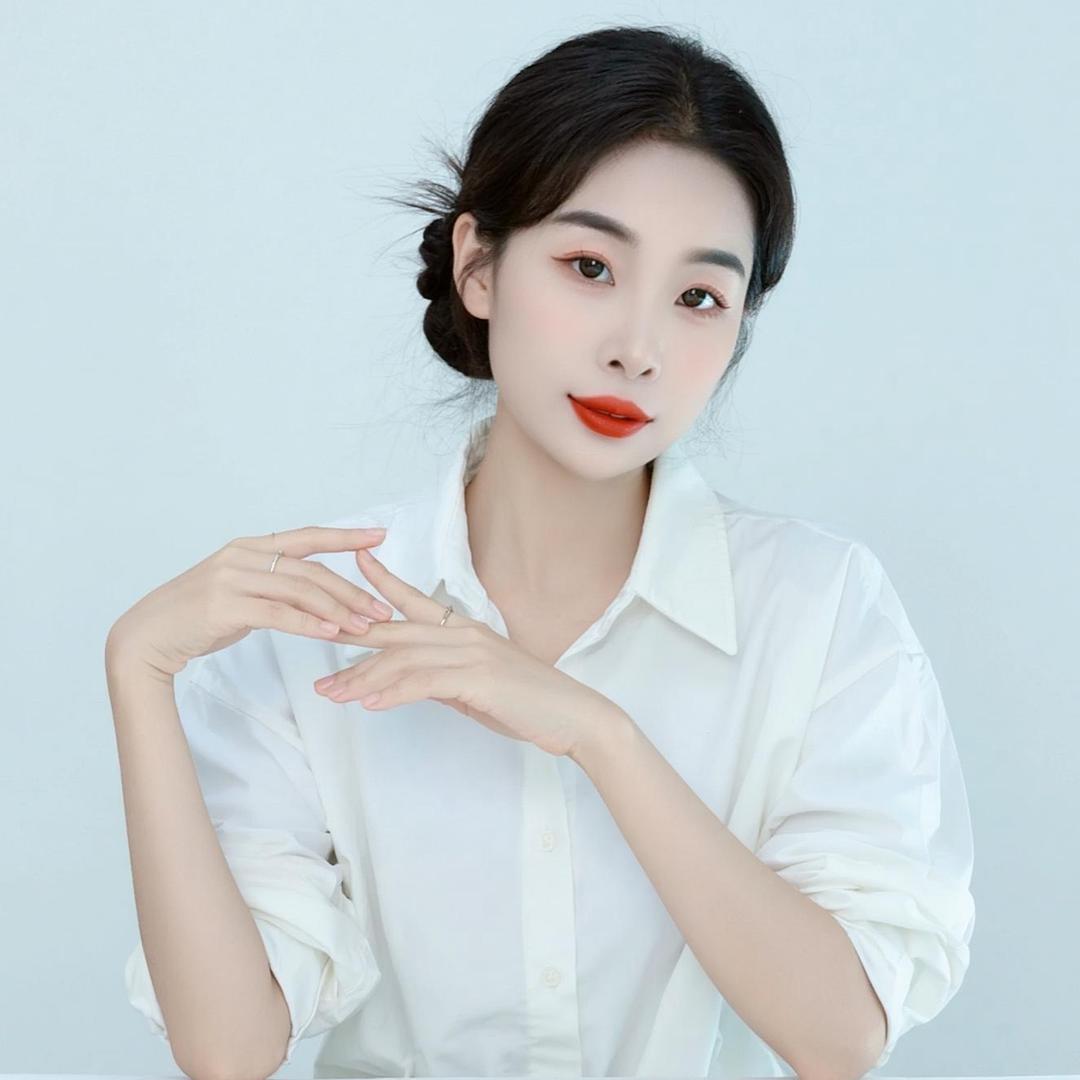 🧘‍♀️🧎🏻