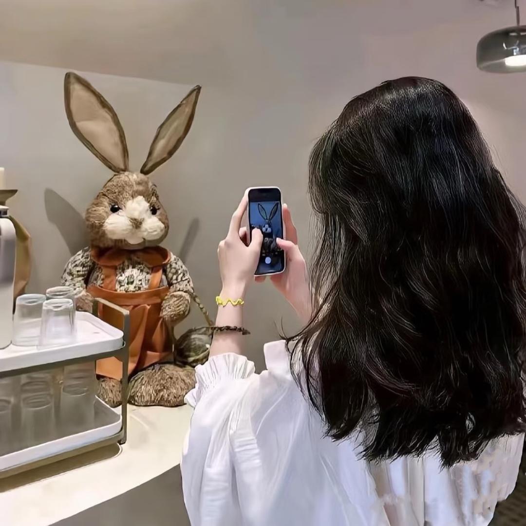 珊珊珊.