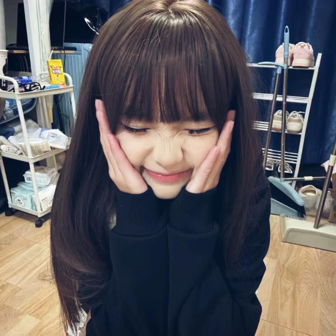 ㅤㅤㅤㅤㅤㅤㅤ怪我忧郁让你费解
